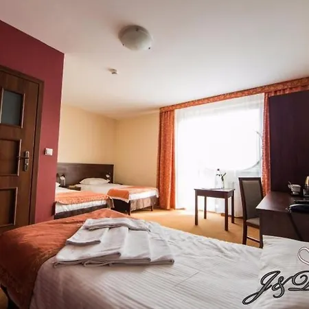 Centrum Cezar Hotel