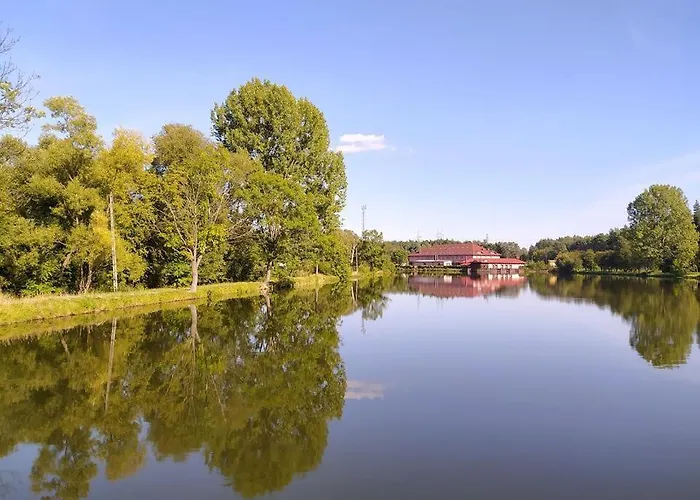 Отель Centrum Cezar 3*