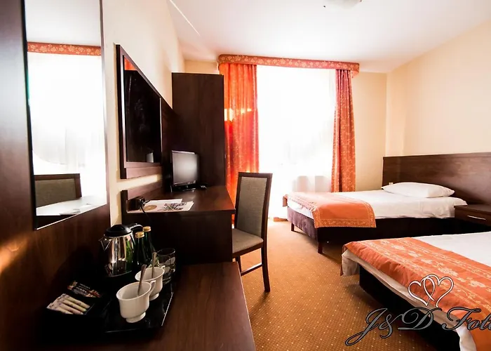 Hotel Centrum Cezar 3*