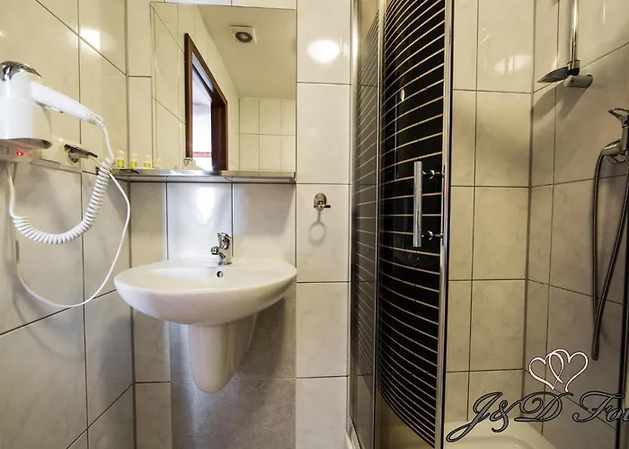 Centrum Cezar Hotel 3*