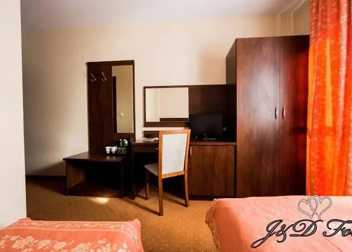 Centrum Cezar 3* Zawiercie